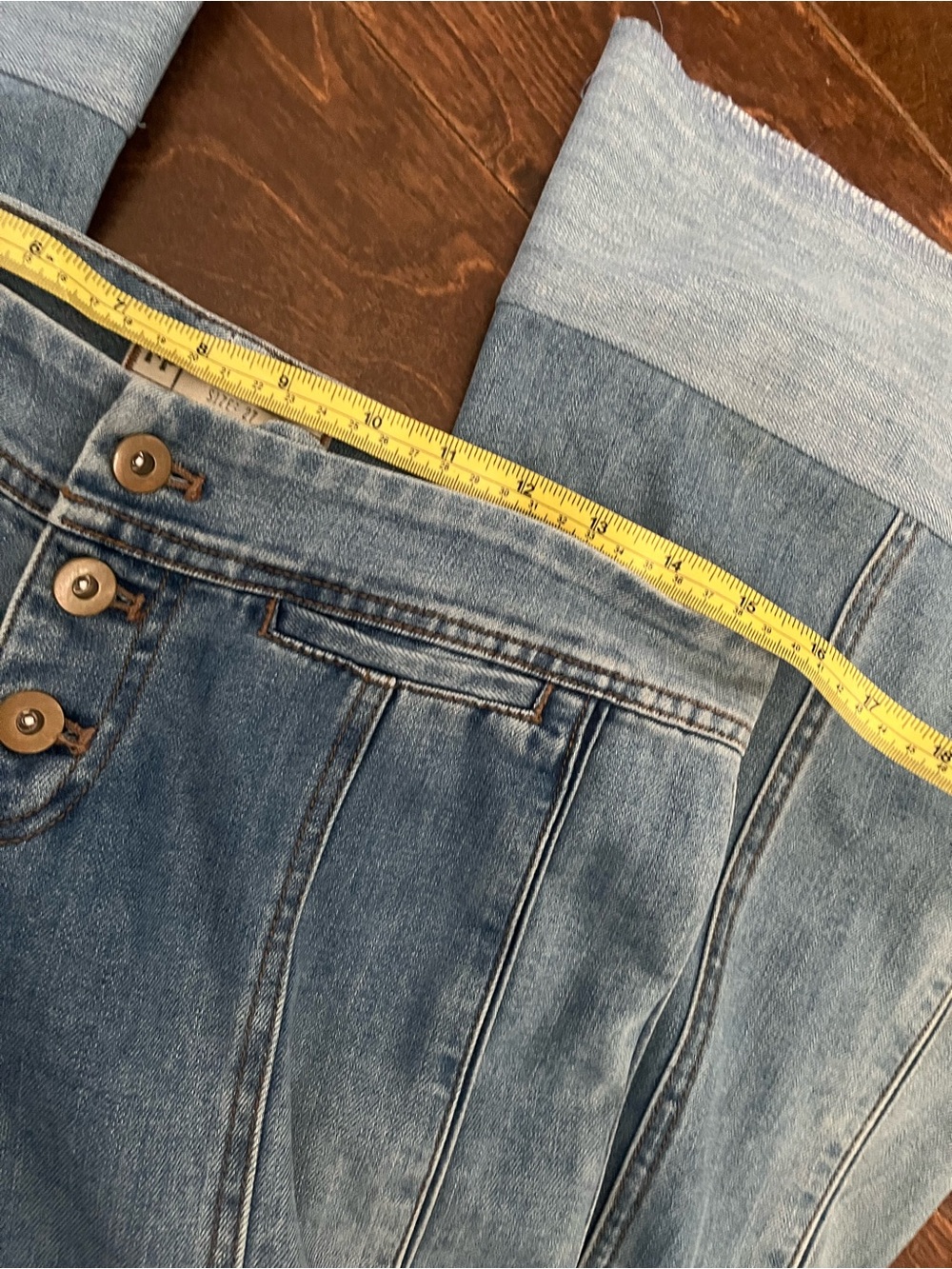 Rare Free People Willow flare Jean sz 27 tall - Picture 6 of 12